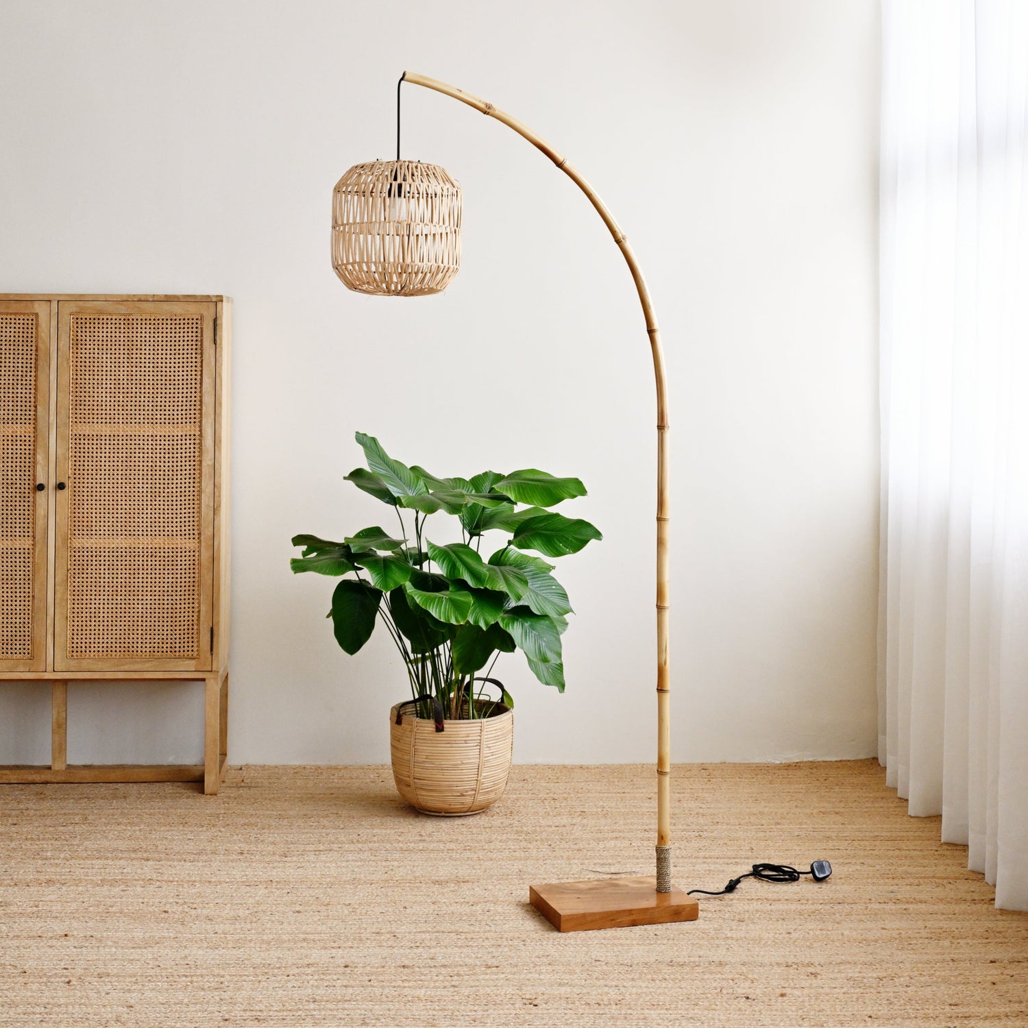 Bungalow Standing Lamp