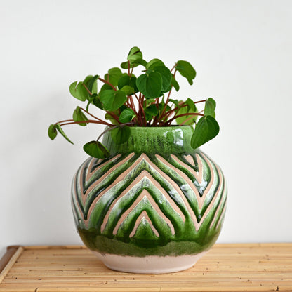 Eliya Vase