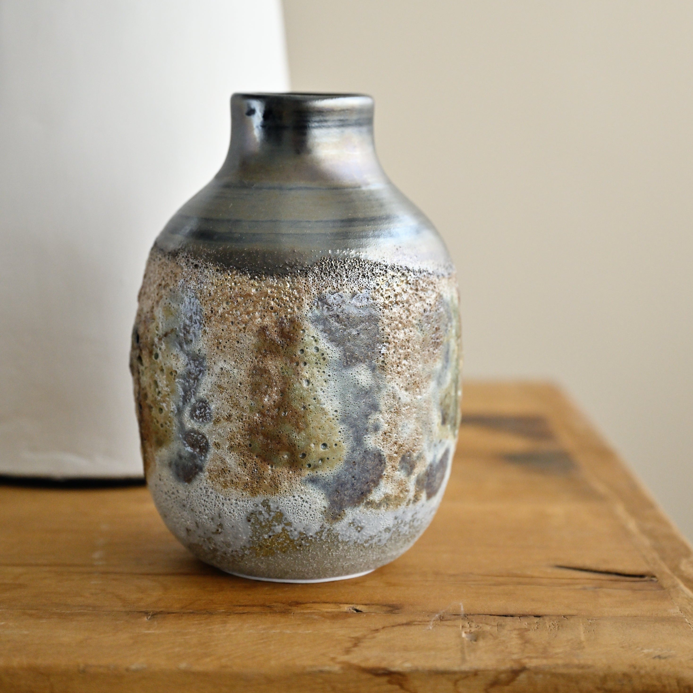 Crina Vase