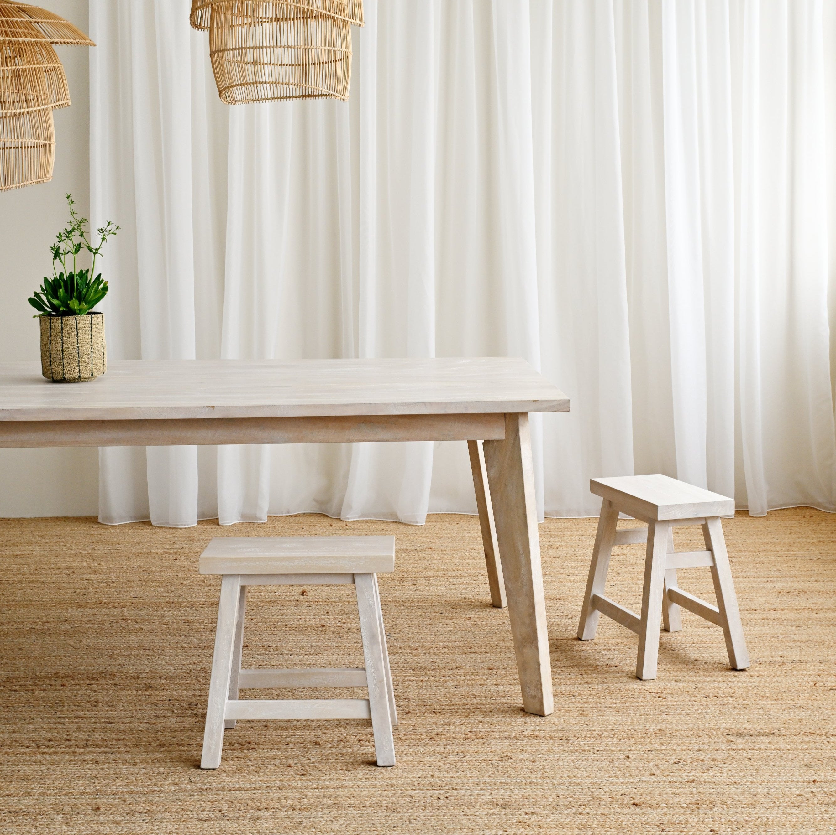 Gili Dining Table - White Wash