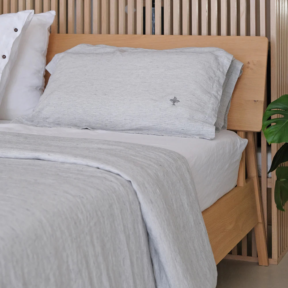 Heveya Duvet Sheet Set Queen - Pinstripe