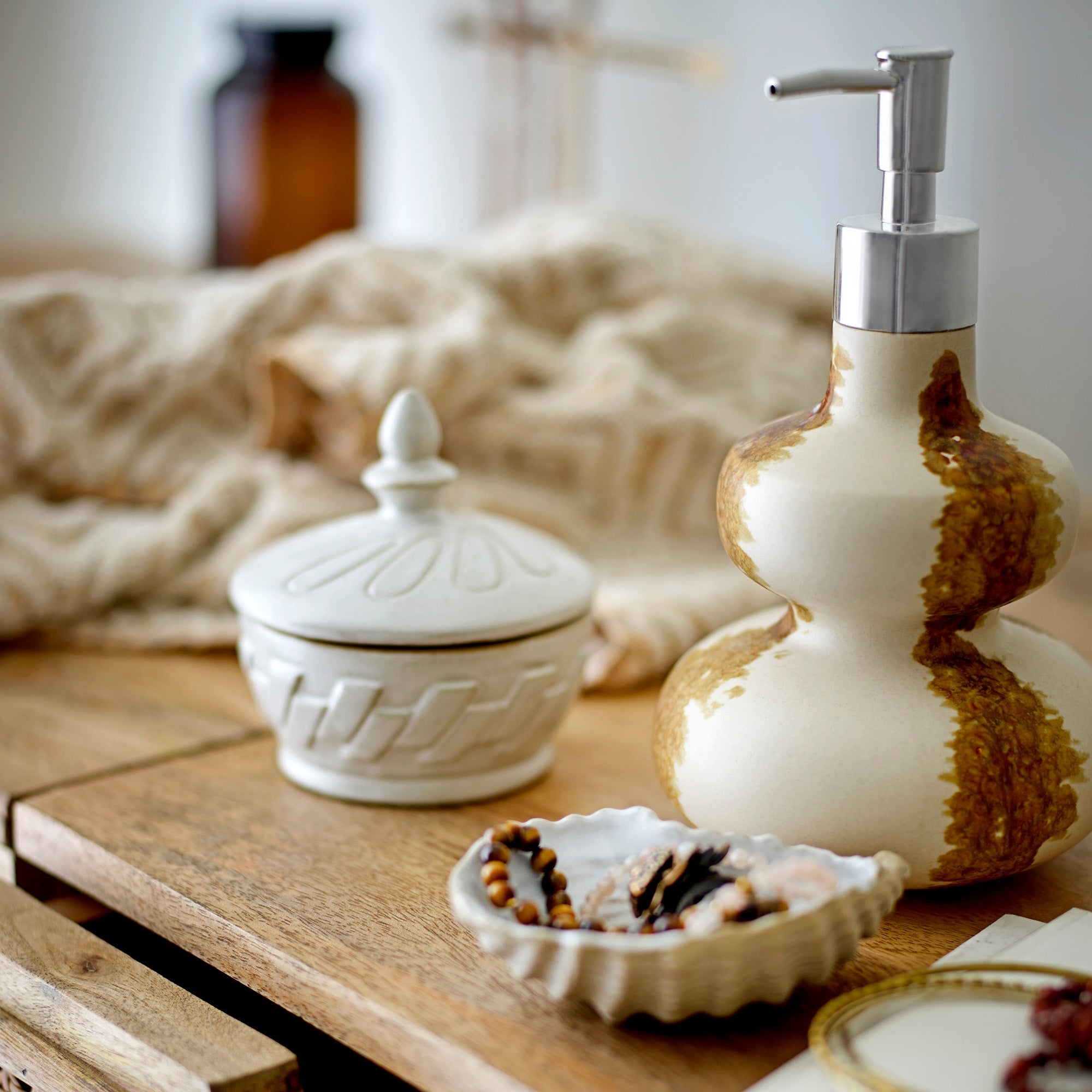 Shirin Soap Dispenser 2